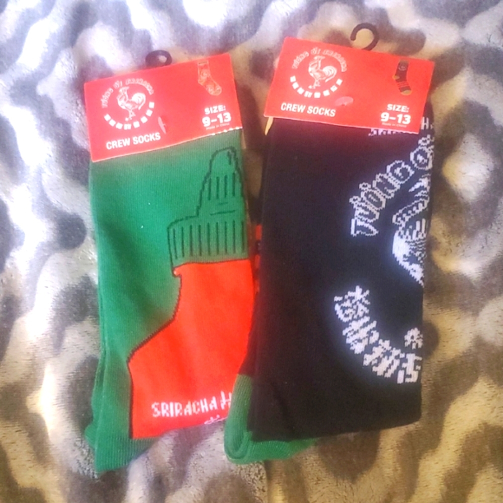 Sriracha Crew Socks Set